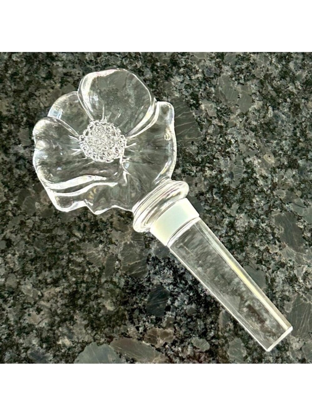 MIKASA Vintage Floral Poppy Crystal Clear Wine bottle stopper flower Like new